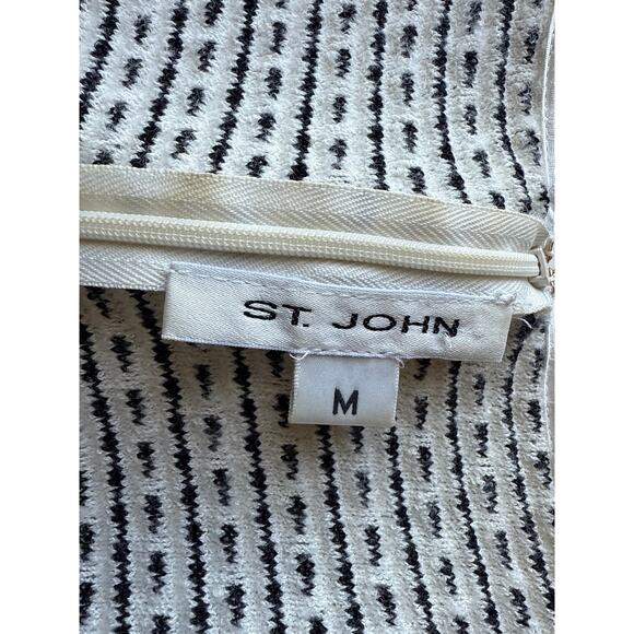 St. John Sleeveless Knit Top in White with Black Dots Size Medium - Picture 6 of 6